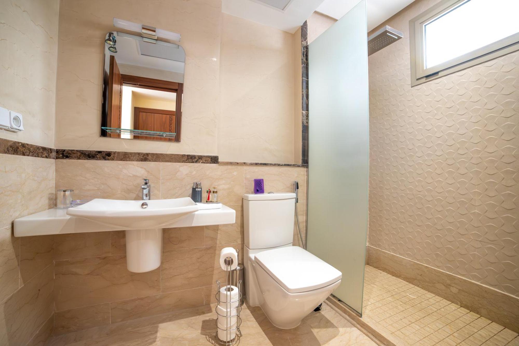 Luxury Seafront Apartment 101Sqm With Wi-Fi And Parking Agadir Exterior photo